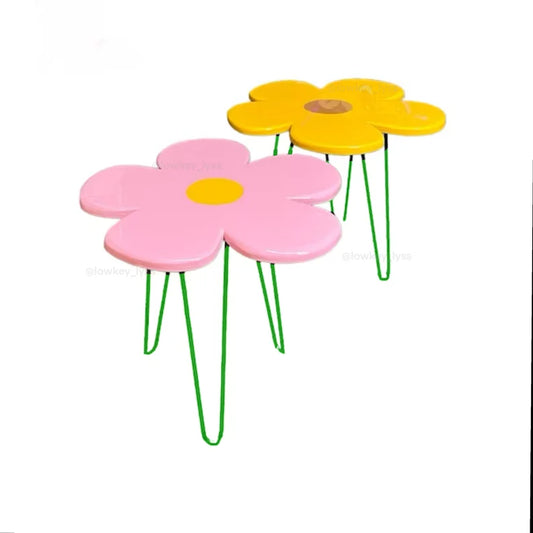 GROOVY FLOWER TABLE MINI